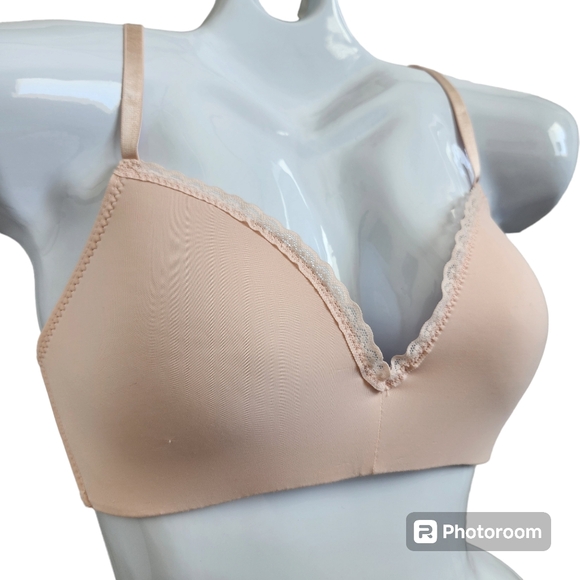 Laura Ashley Powder Pink Lightly Padded Wireless Comfy Bra 36C Style #8379-28 - Picture 12 of 12